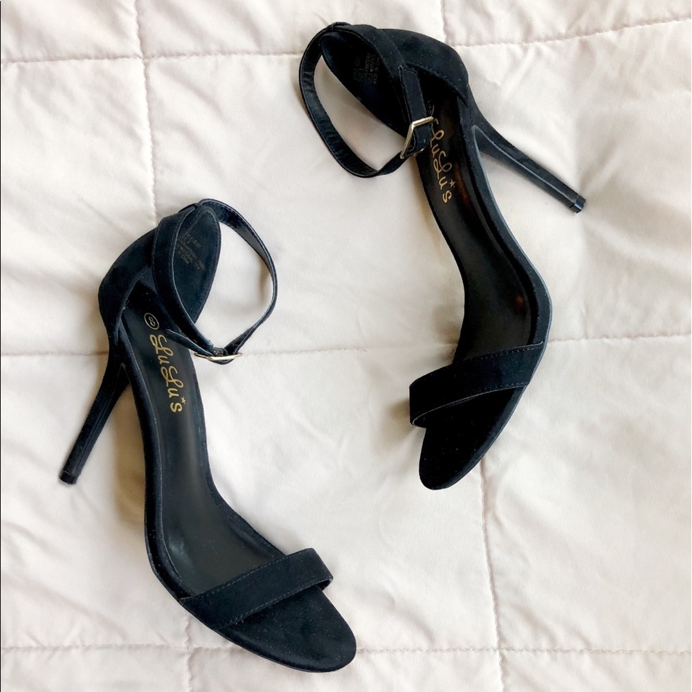 Lulus • ‘Elsi’ suede black heels 8 - Picture 2 of 7